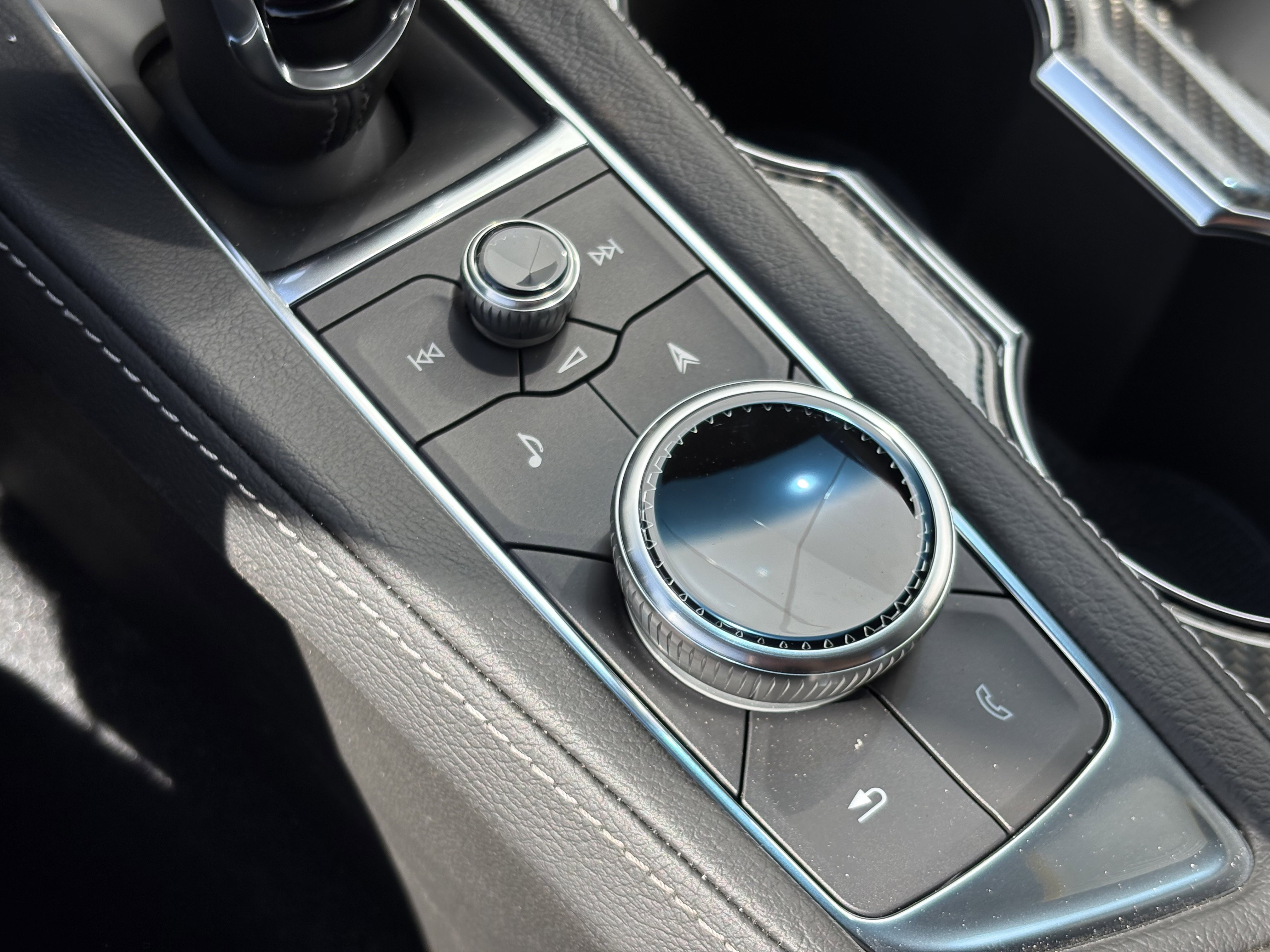 New 2026 Cadillac CT4 V Blackwing w/ Driver Assist Package image 24