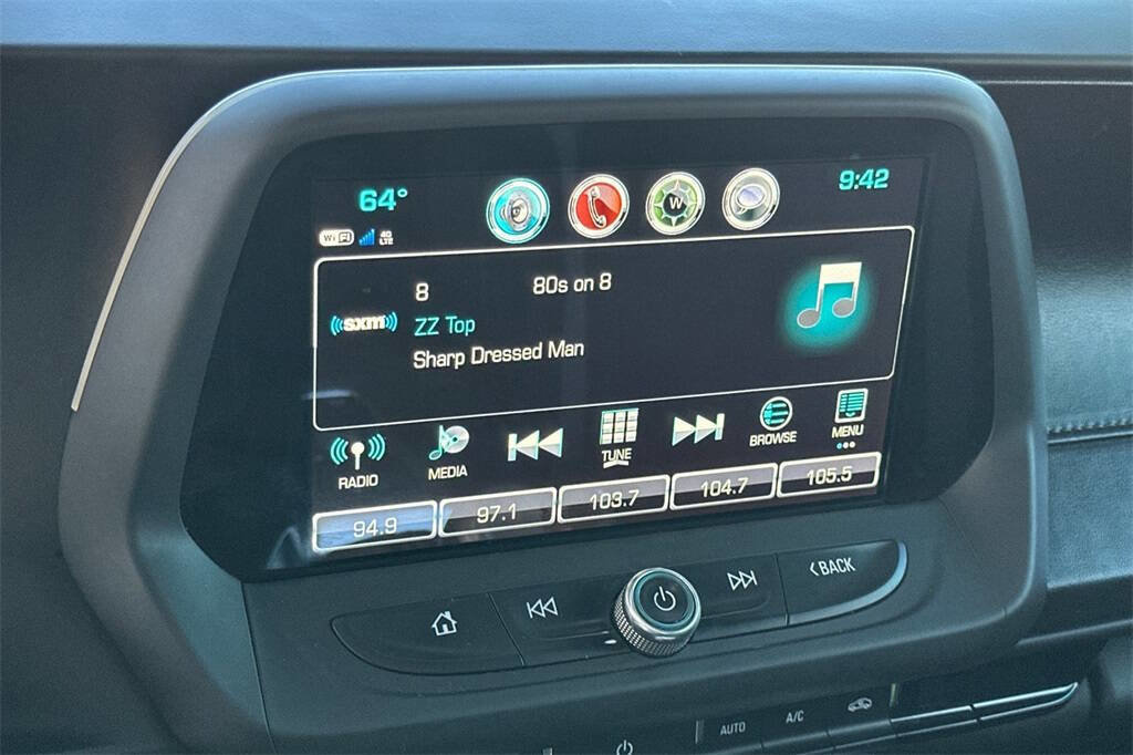 Used 2018 Chevrolet Camaro LT w/ RS Package image 17