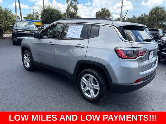 Used 2023 Jeep Compass Latitude AWD/4WD image 4