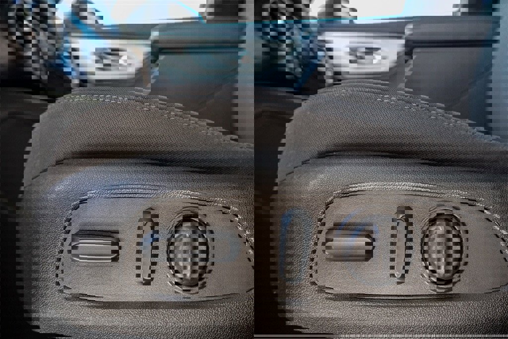 Used 2022 Chevrolet Blazer LT image 21