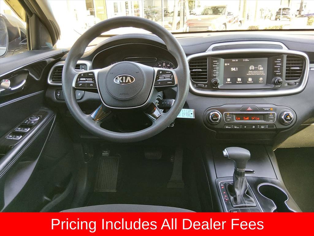 Used 2019 Kia Sorento FWD V6 image 10