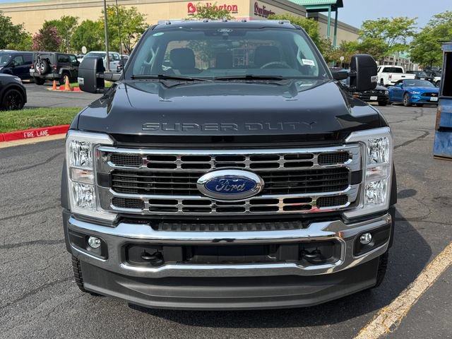 New 2026 Ford F550 4x4 Regular Cab Super Duty w/ XLT Value Package image 2