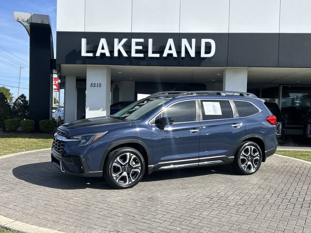 Certified 2024 Subaru Ascent Touring w/ Popular Package #2 image 2