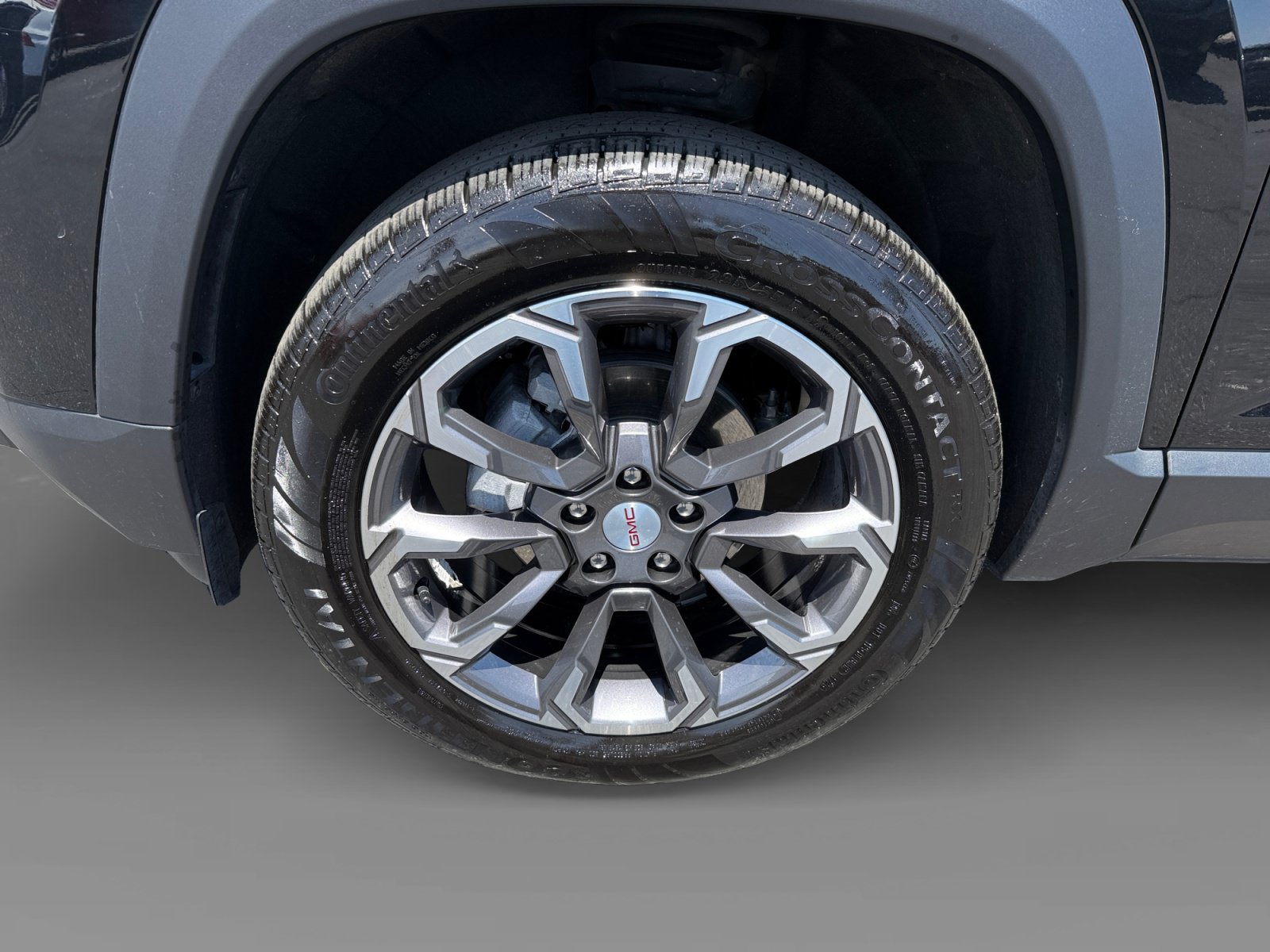 Used 2026 GMC Terrain Elevation w/ Elevation Premium Package FWD image 9