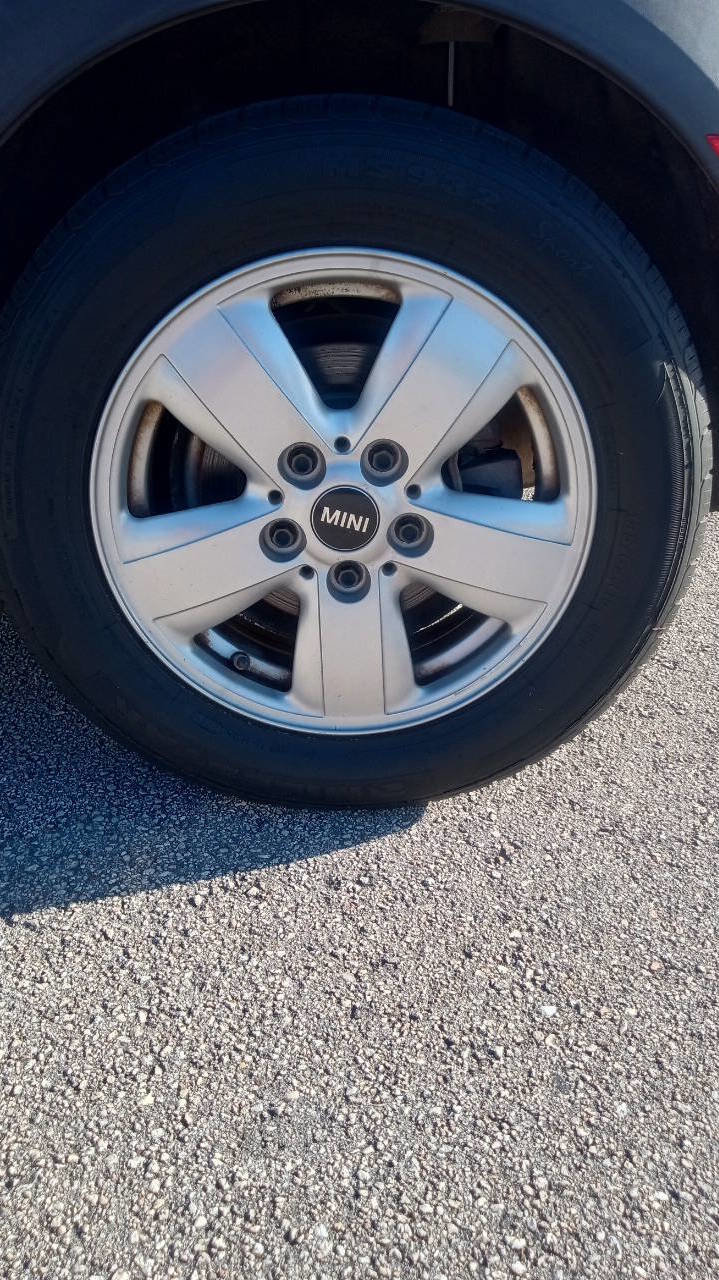 Used 2015 MINI Cooper 2-Door Hardtop image 18