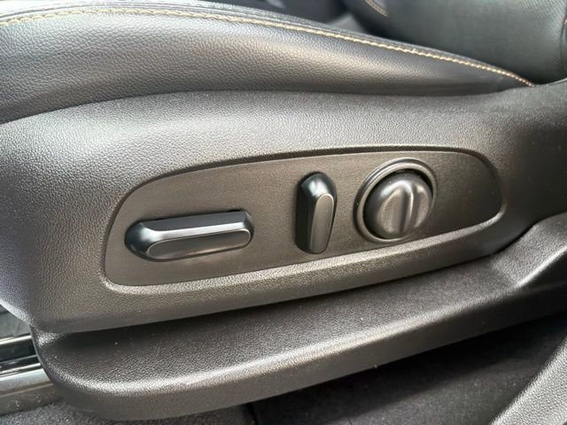 Used 2019 Chevrolet Equinox Premier FWD image 27