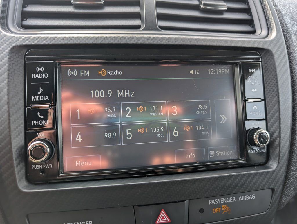 Used 2024 Mitsubishi Outlander Sport ES AWD/4WD image 21