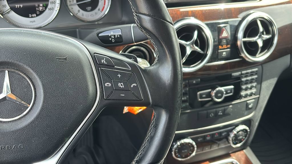 Used 2013 Mercedes-Benz GLK 250 BlueTEC 4MATIC image 18