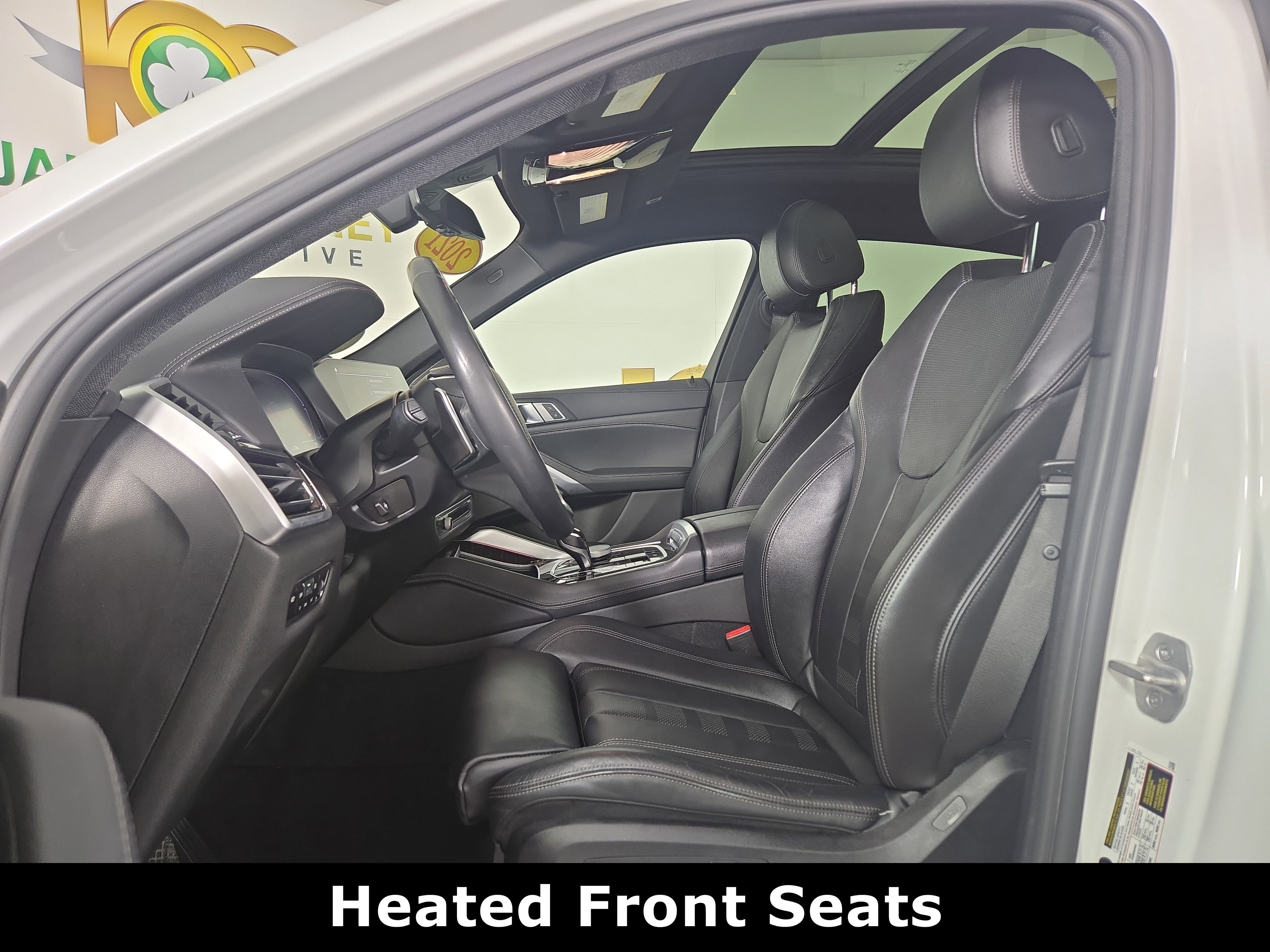 Used 2021 BMW X6 xDrive40i w/ Premium Package image 11