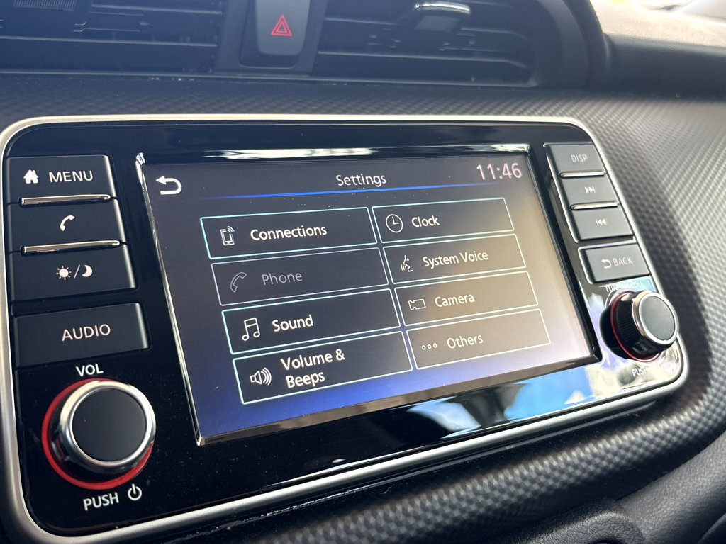 Used 2023 Nissan Kicks S FWD image 7