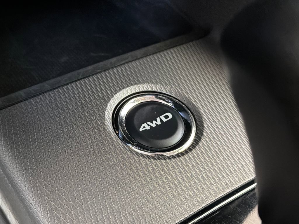 Used 2025 Mitsubishi Outlander Sport ES image 25