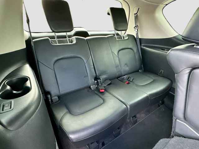 Used 2021 Nissan Armada Platinum image 26