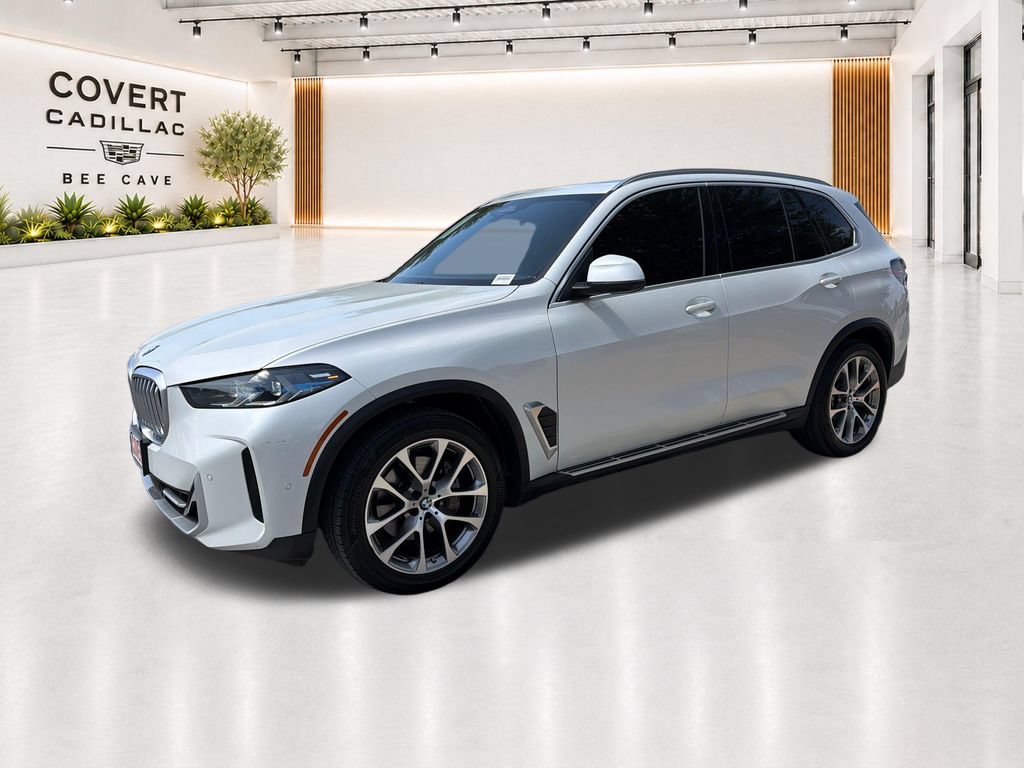 Used 2024 BMW X5 xDrive40i AWD/4WD image 4