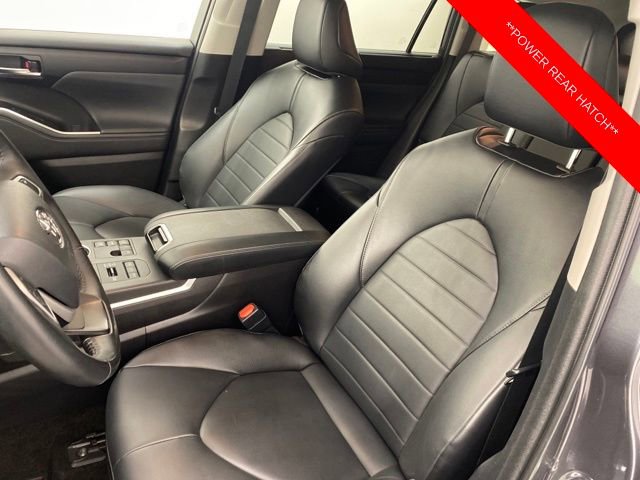 Used 2023 Toyota Highlander XLE image 13