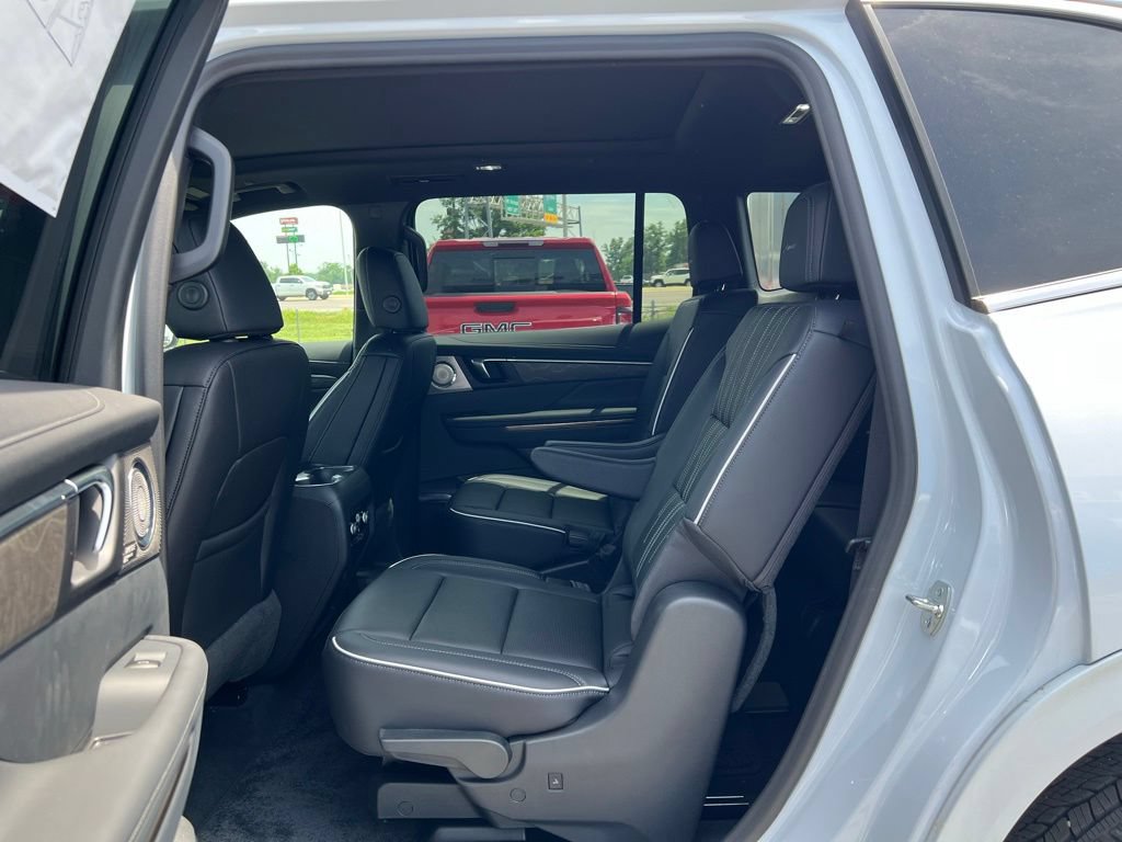 New 2026 Buick Enclave Avenir w/ Super Cruise Package FWD image 19