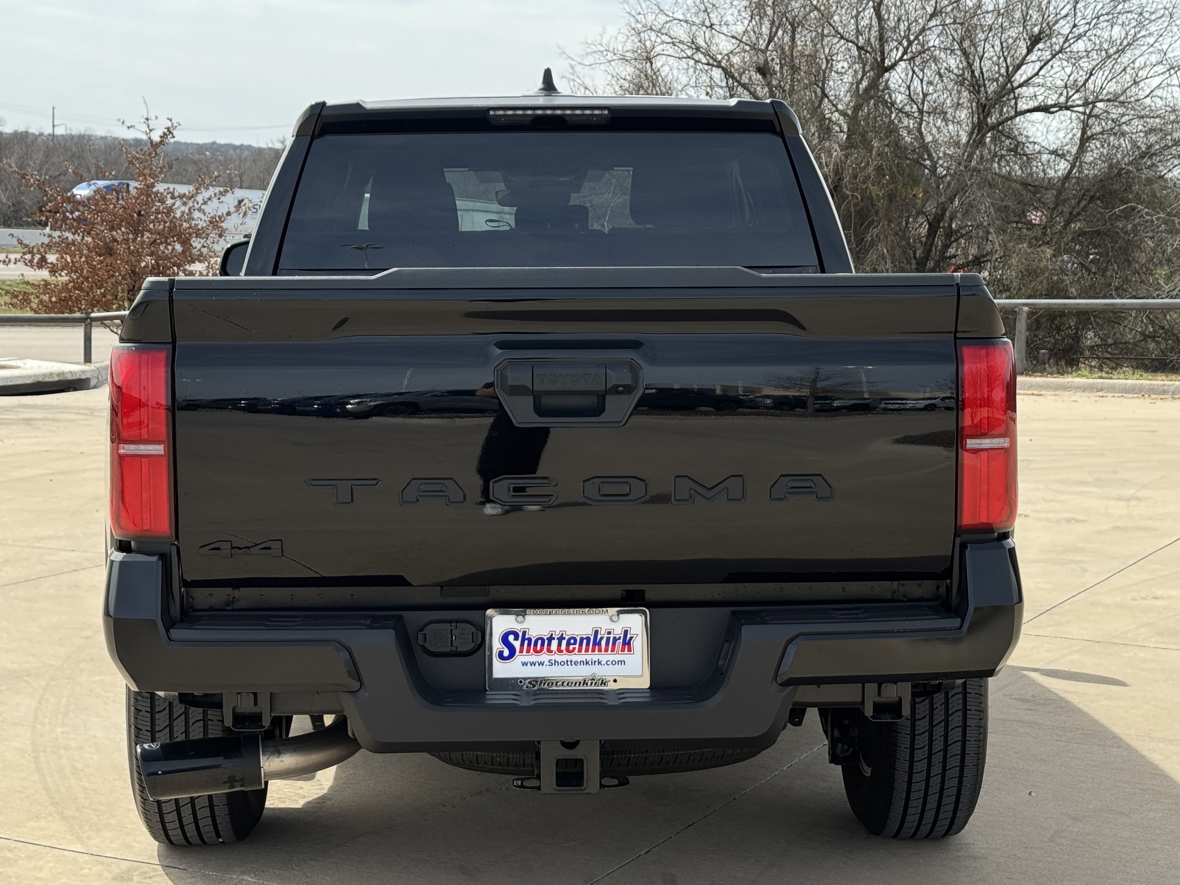 New 2025 Toyota Tacoma SR5 image 5