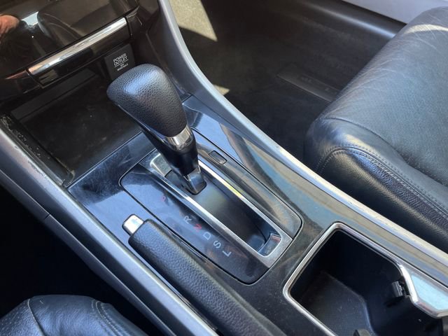 Used 2017 Honda Accord LX image 24