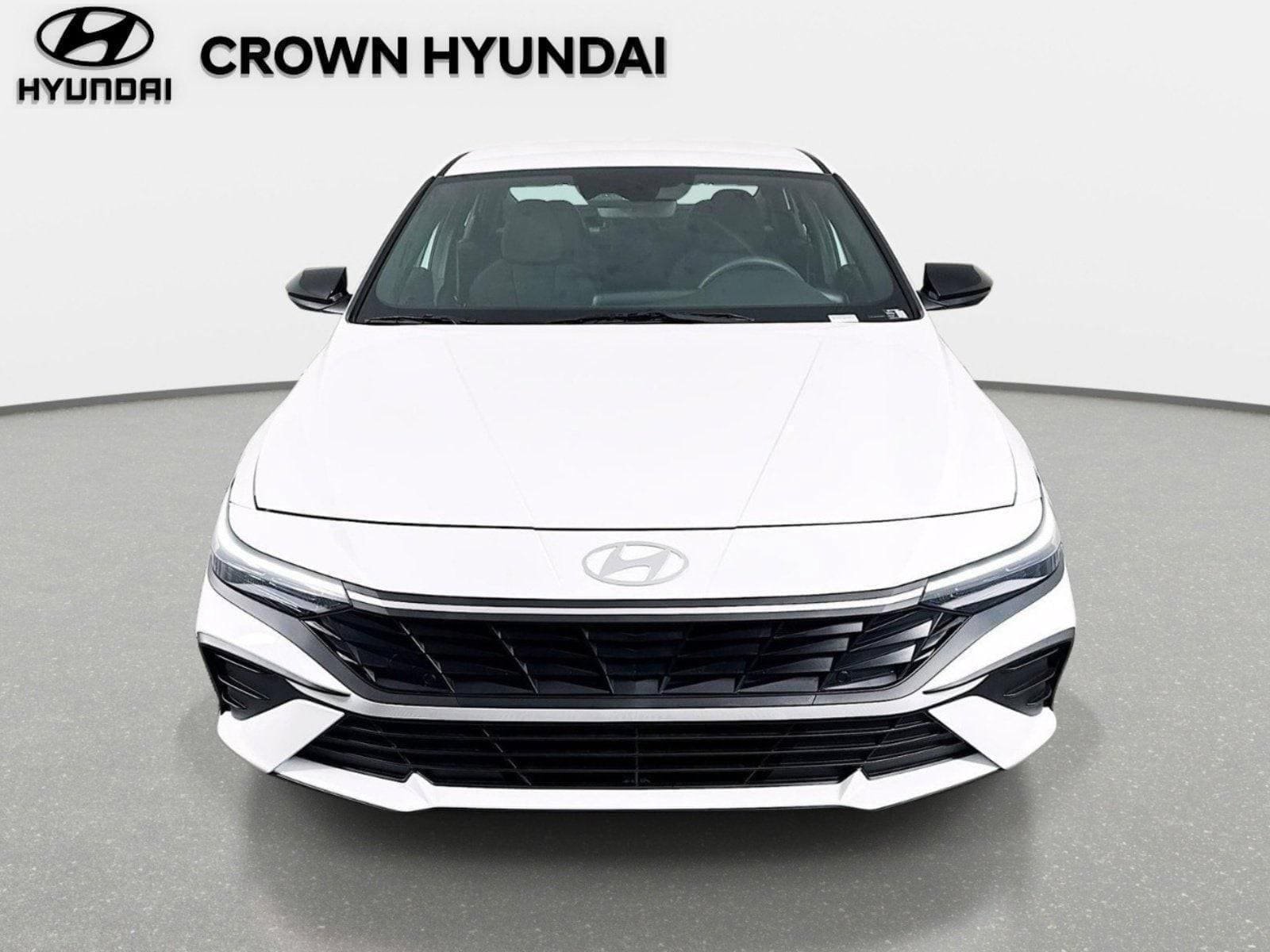 New 2026 Hyundai Elantra Sport FWD image 2