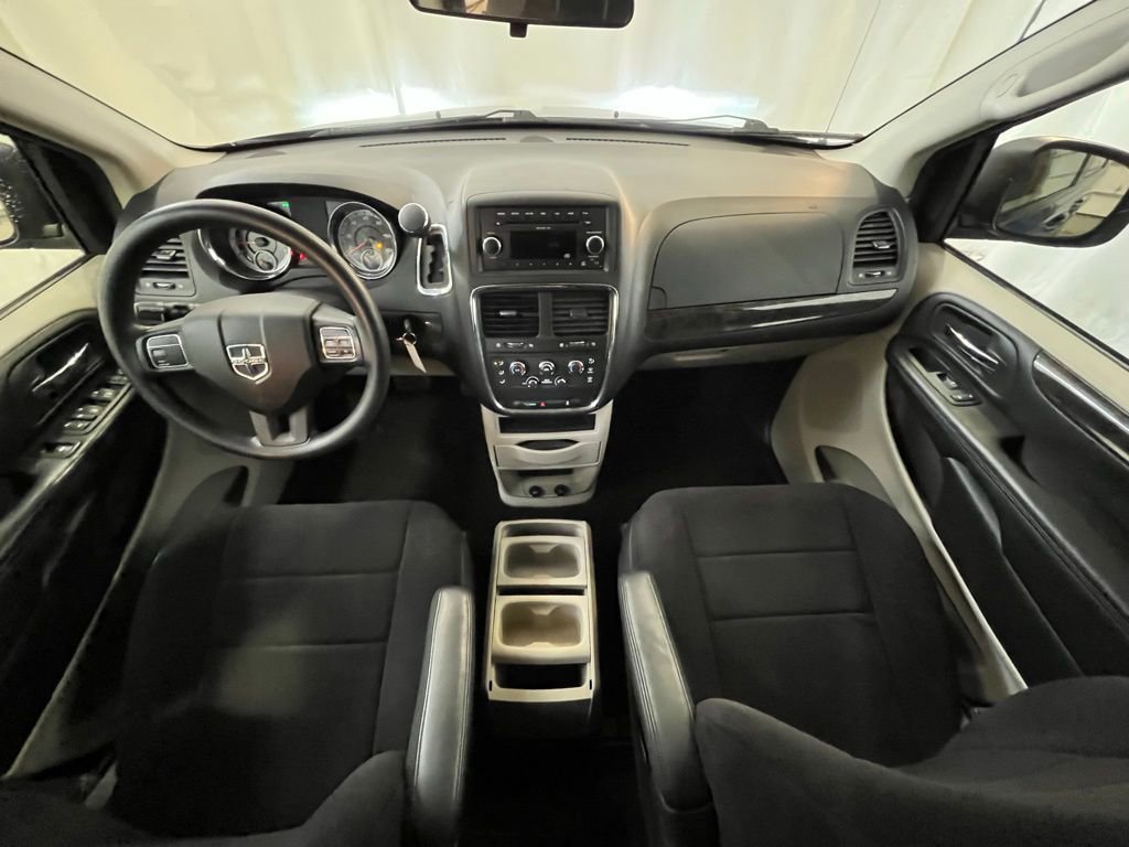 Used 2011 Dodge Grand Caravan Mainstreet image 13