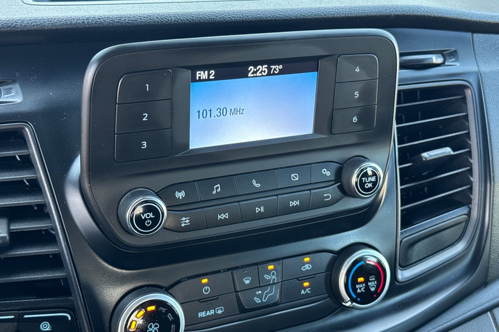 Used 2024 Ford Transit 250 Low Roof w/ Exterior Upgrade Package image 15