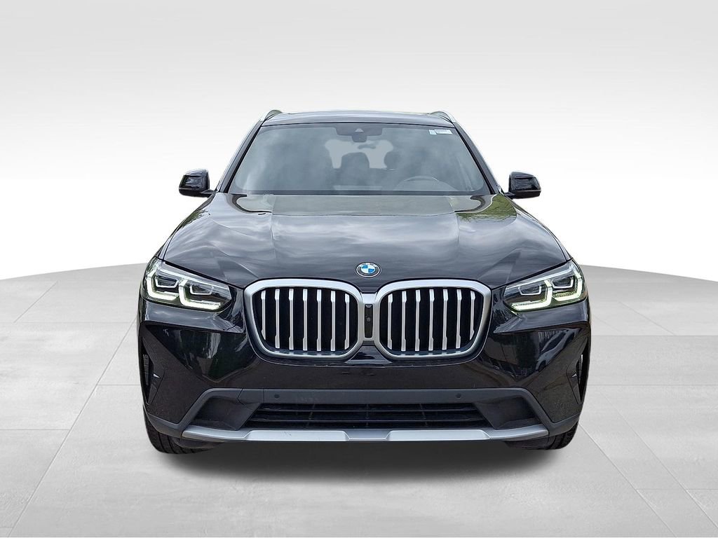 Used 2024 BMW X3 sDrive30i w/ Convenience Package RWD image 2