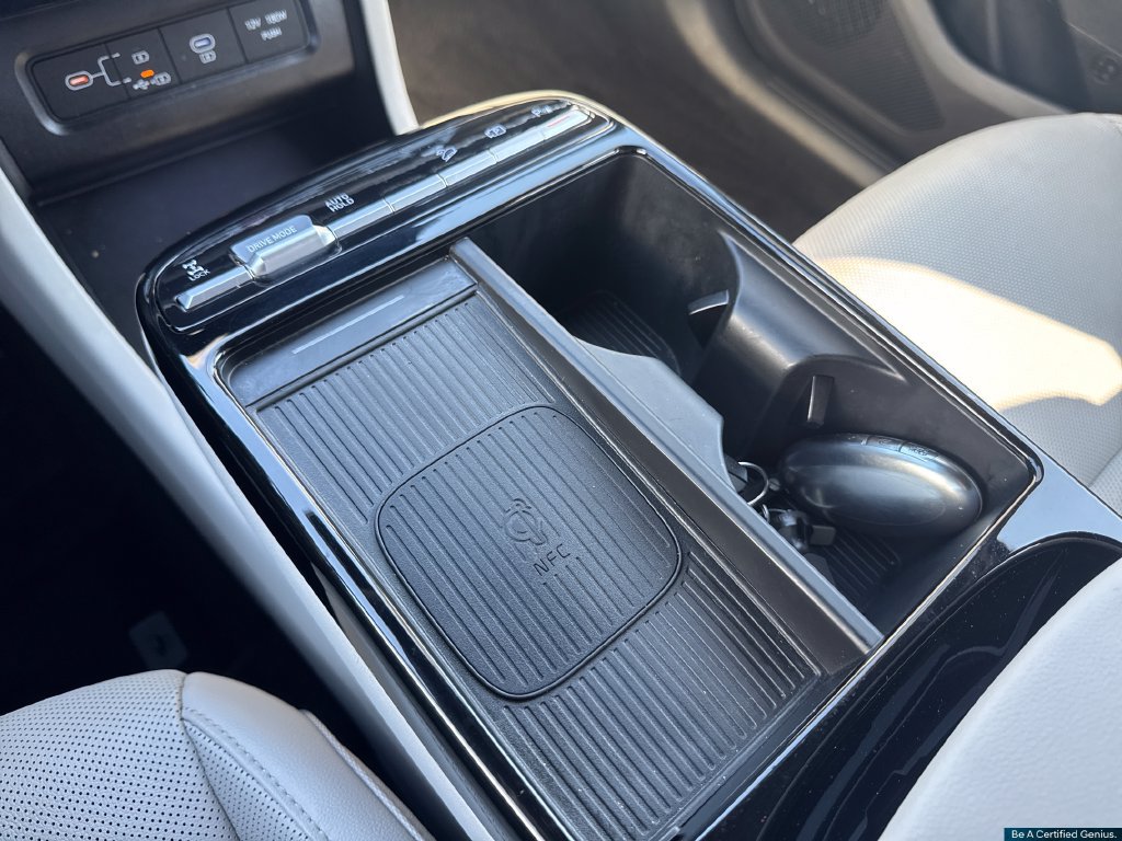 Used 2025 Hyundai Tucson Limited AWD/4WD image 55