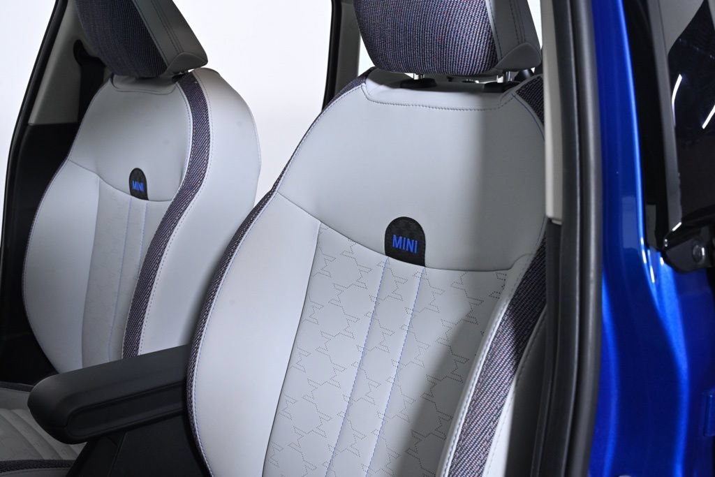 Certified 2026 MINI Cooper S FWD image 20