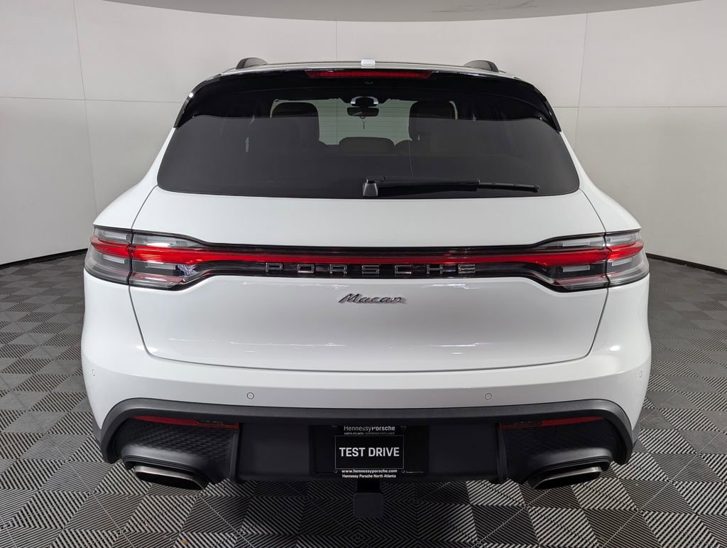 New 2026 Porsche Macan image 6