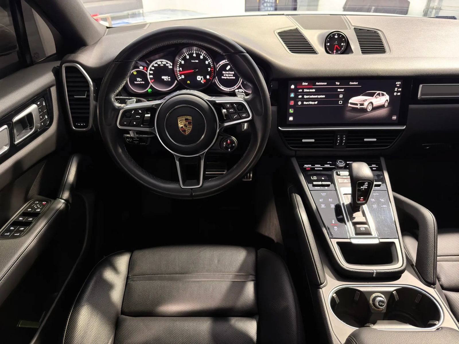 Used 2022 Porsche Cayenne S Platinum AWD/4WD image 33