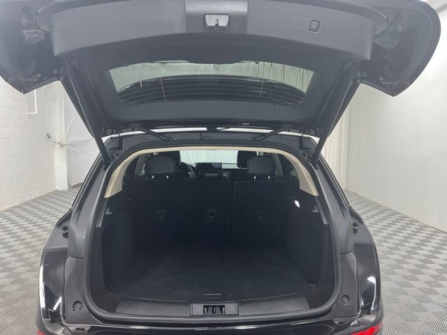 Certified 2023 Lincoln Corsair AWD w/ Equipment Group 101A image 8