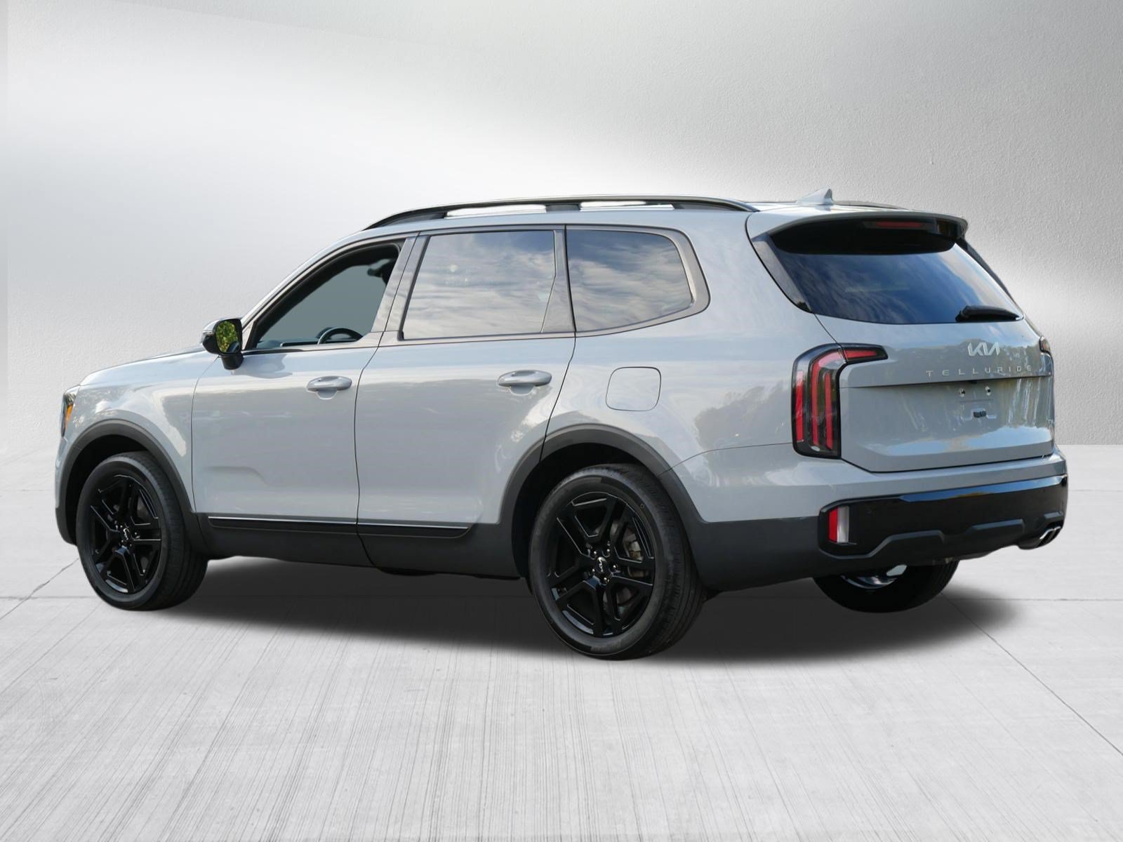 Certified 2024 Kia Telluride SX Prestige X-Line AWD/4WD image 5