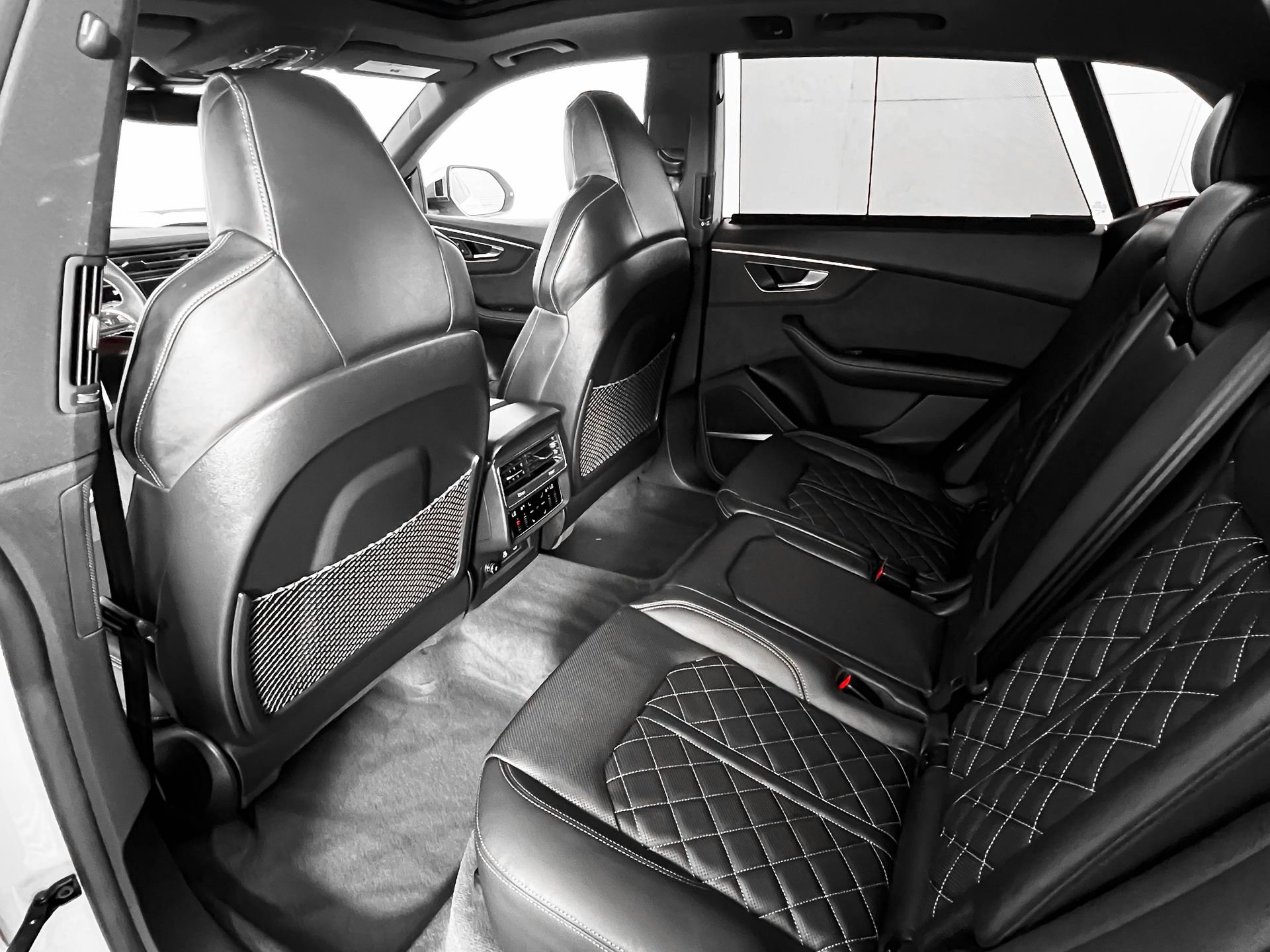 Certified 2024 Audi SQ8 Prestige image 20