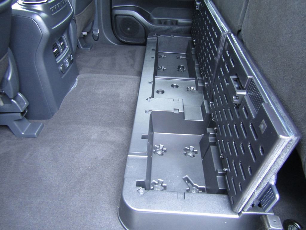 Used 2024 Nissan Titan PRO-4X w/ Pro-4x Utility Package image 32