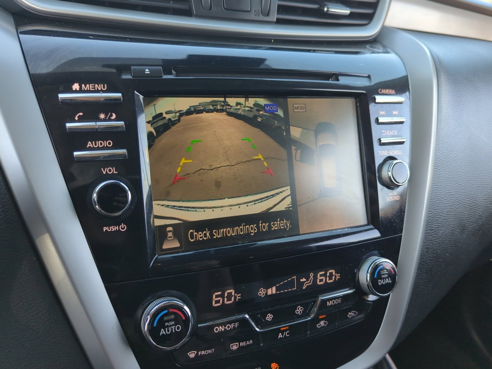 Used 2020 Nissan Murano SV w/ Premium Package image 27