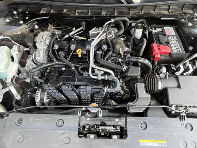 Used 2024 Nissan Altima 2.5 SV FWD image 23