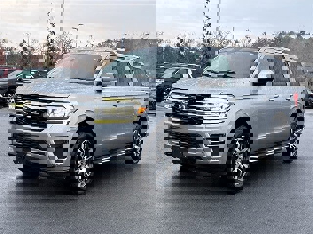 Used 2022 Ford Expedition Max Limited image 7