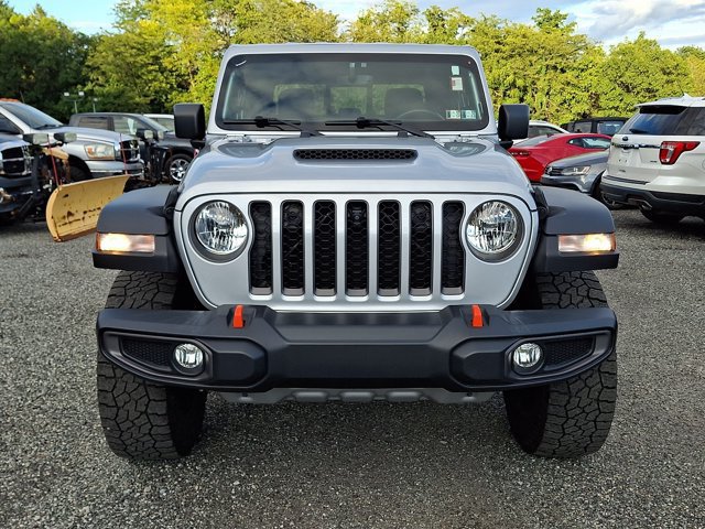 Used 2022 Jeep Gladiator Mojave w/ Cold Weather Group AWD/4WD image 2
