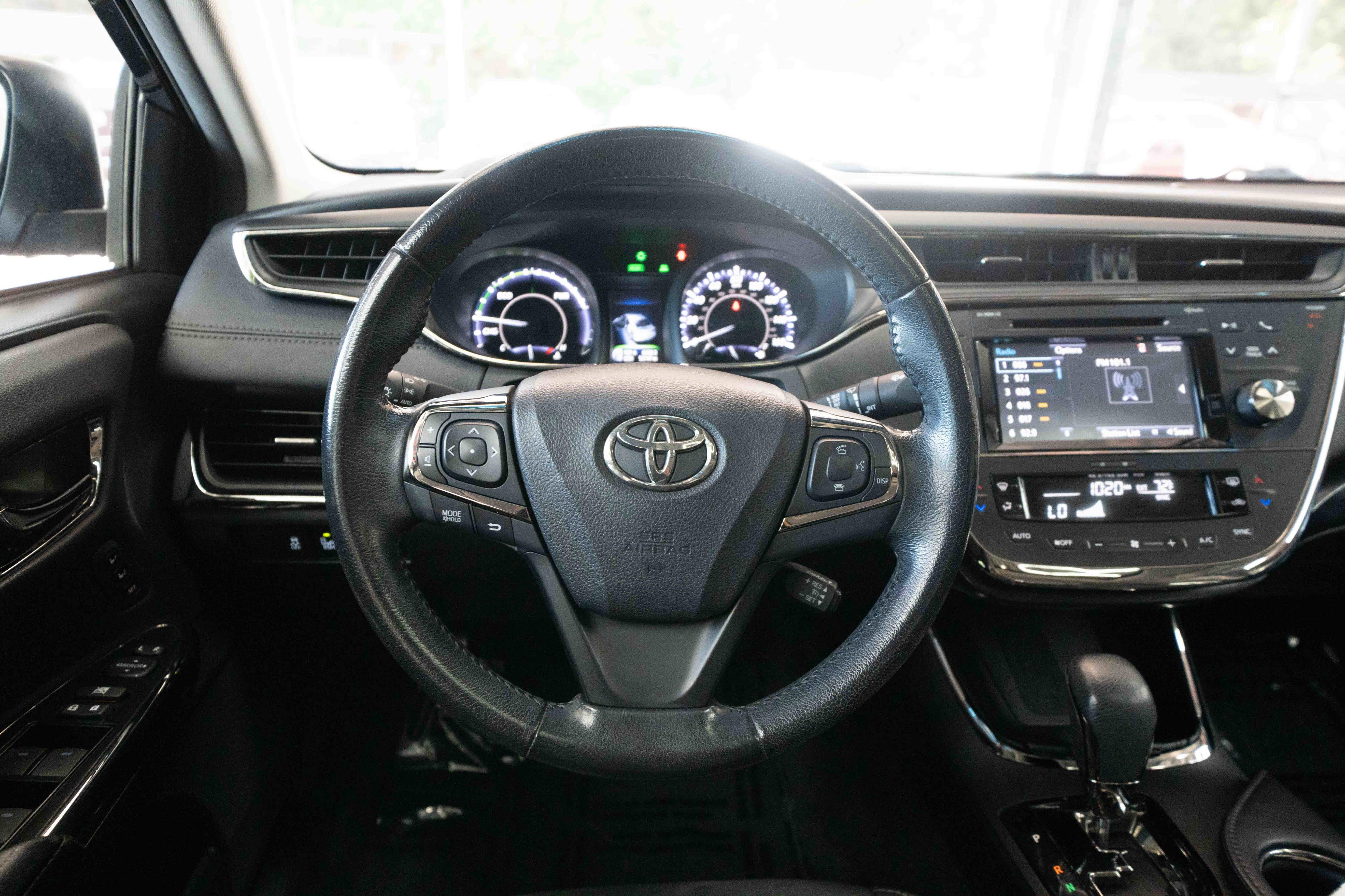 Used 2016 Toyota Avalon XLE Premium w/ Protection Package FWD image 21