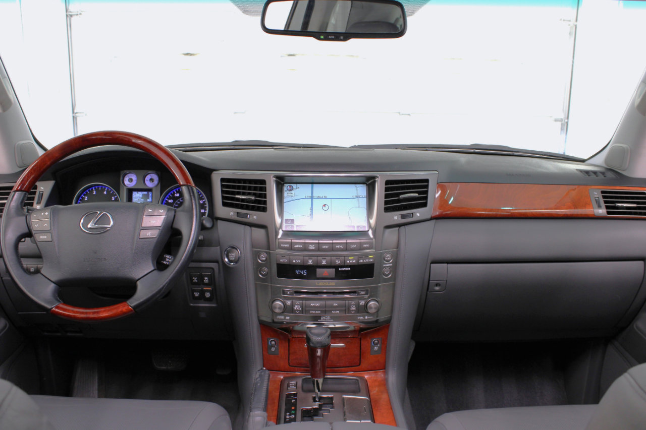 Used 2009 Lexus LX 570 4WD image 55