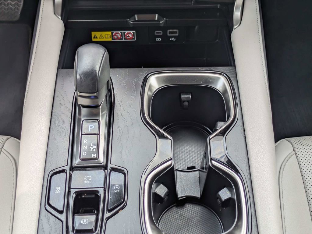 Used 2024 Lexus RX 350 Premium w/ Accessory Package (Z1) FWD image 15