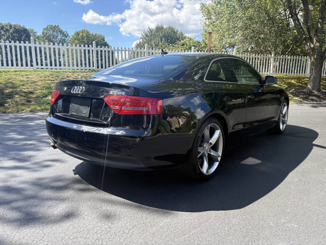 Used 2010 Audi A5 2.0T Prestige image 8