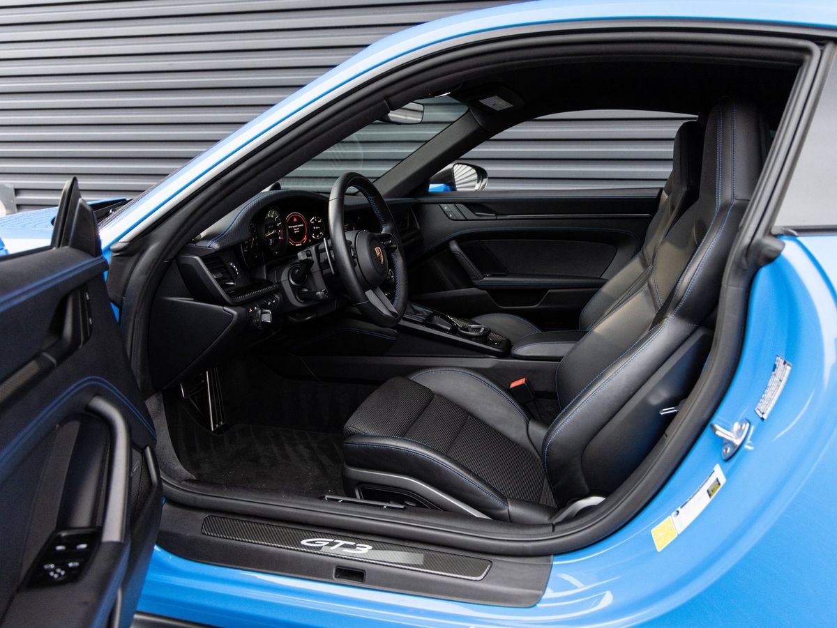 Used 2022 Porsche 911 GT3 RWD image 23