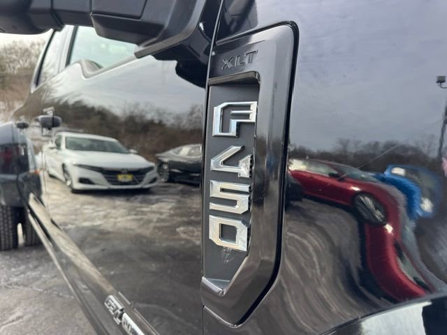 Used 2018 Ford F450 XLT w/ XLT Premium Package image 36