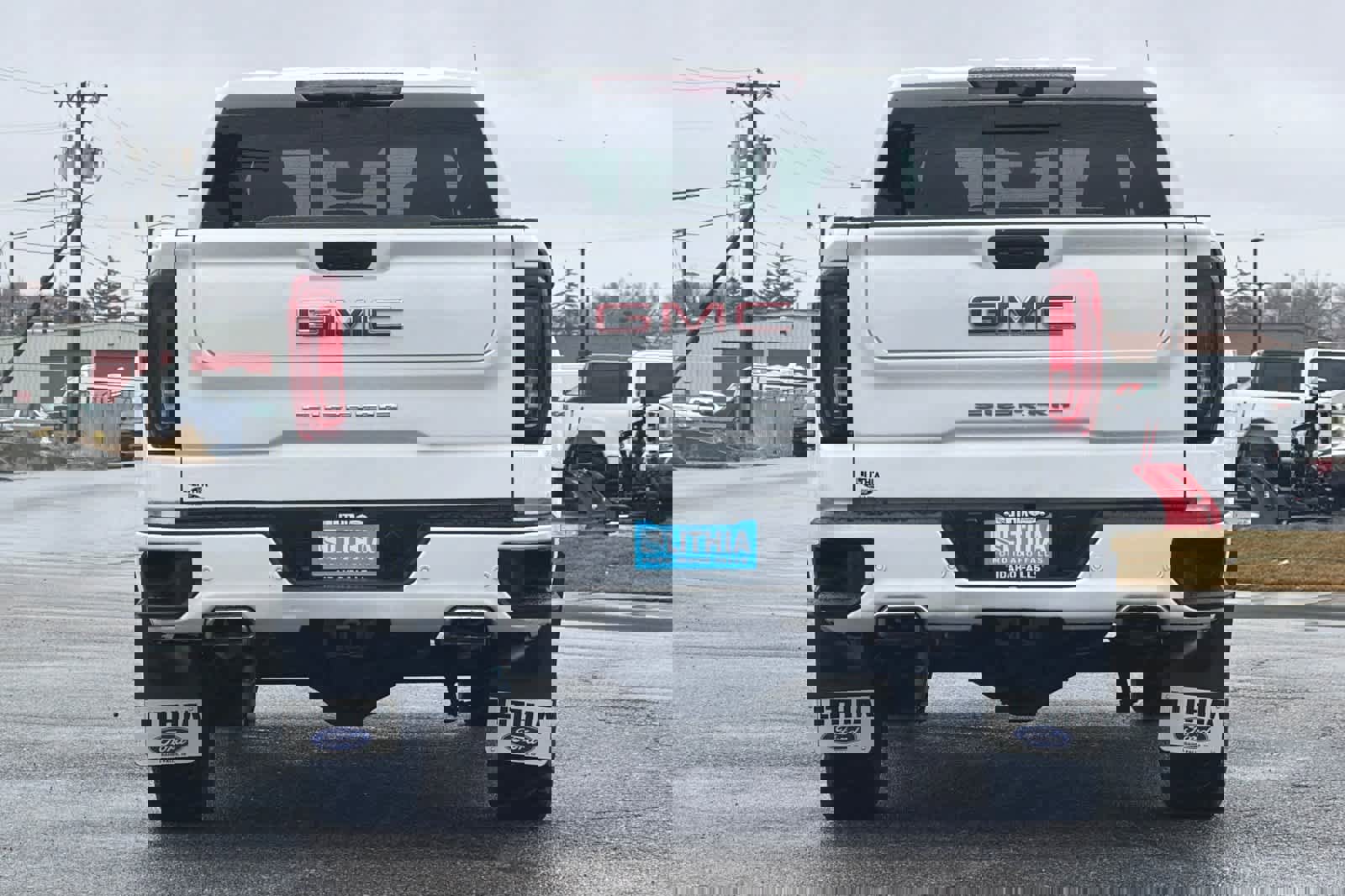 Used 2022 GMC Sierra 1500 AT4 w/ AT4 Premium Package image 7