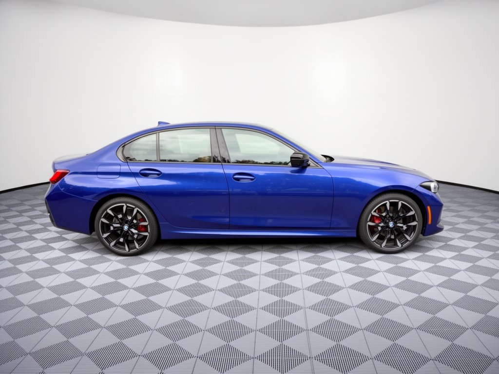 New 2026 BMW 330i xDrive Sedan w/ M Sport Package AWD/4WD image 8
