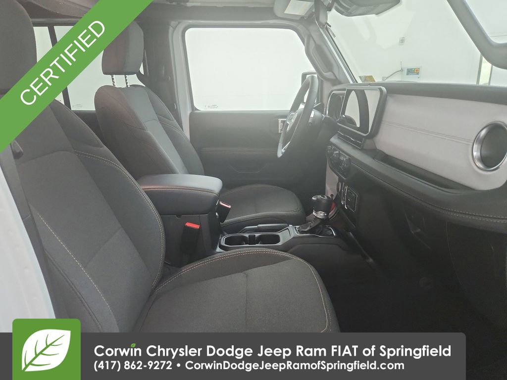 Certified 2024 Jeep Wrangler Sahara image 32