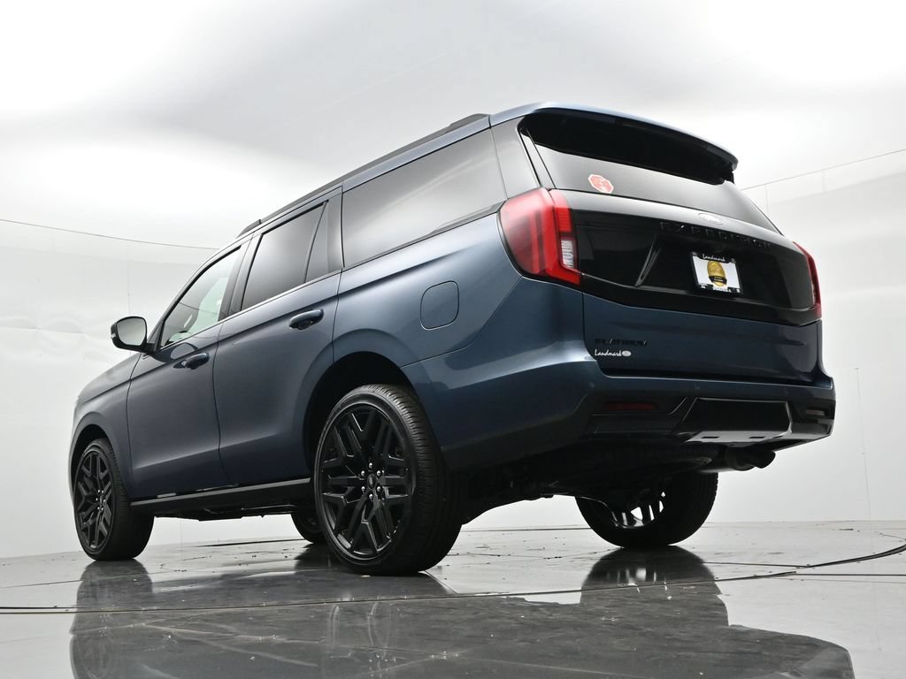 New 2027 Ford Expedition Platinum w/ Stealth Performance Package AWD/4WD image 19