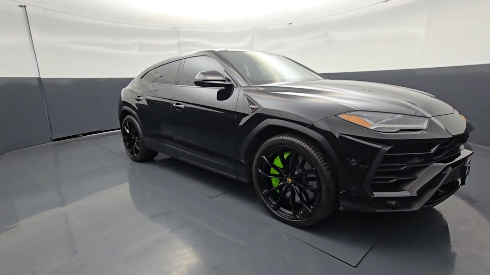 Used 2022 Lamborghini Urus AWD/4WD image 71