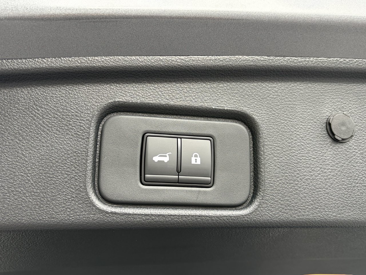 New 2026 Nissan Pathfinder SV FWD image 27