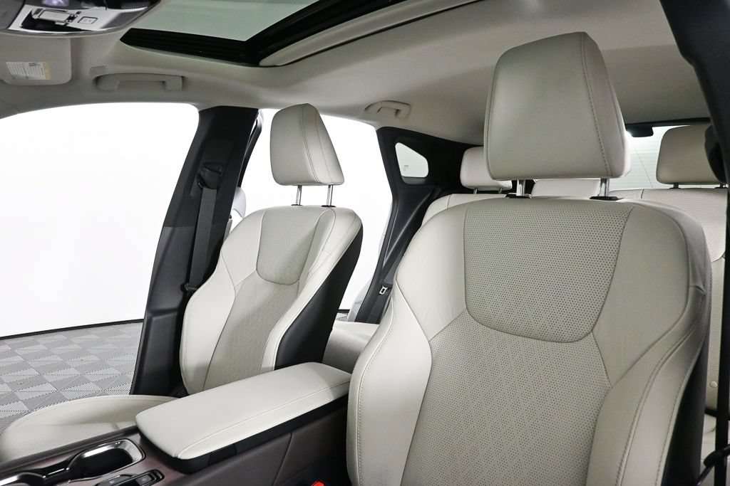 Used 2024 Lexus RX 350 w/ Technology Package AWD/4WD image 5